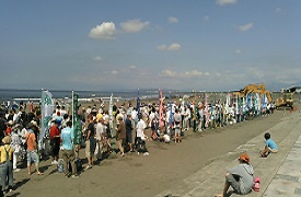 江の島海岸がきれいになりました。